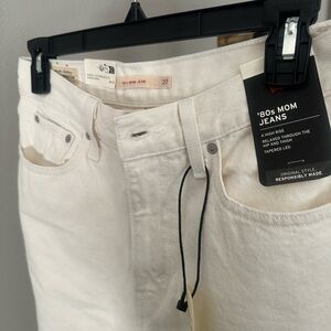 Levi's Women's High Rise Jeans - White